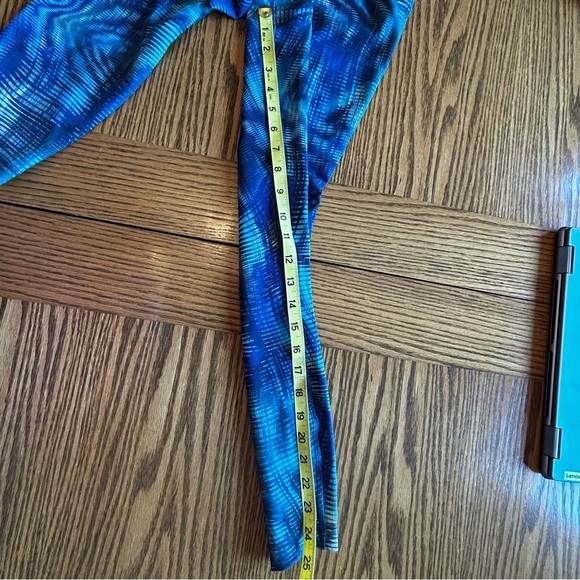 Lululemon Invigorate High Rise Flux Blue Multi Leggings Key Pocket Size 10 - Picture 5 of 10